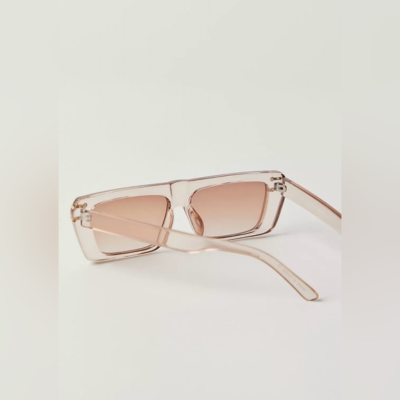 ▪️NWT Head Hunk Aviator Sunglasses in Dairy Girl - Picture 3 of 7